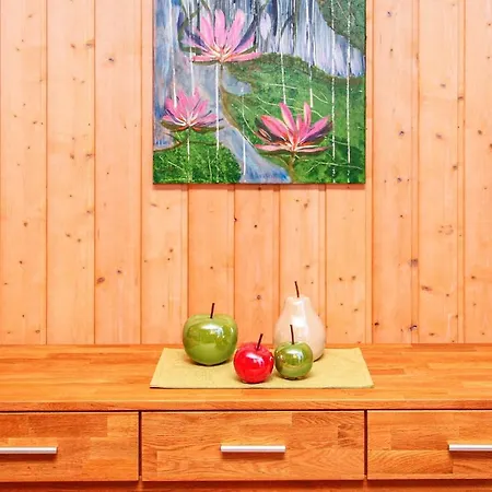 度假居 Two-bedroom Holiday In *